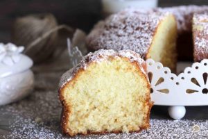 Ciambella Sofficissima Alla Panna Ricetta Il Ricettario Di